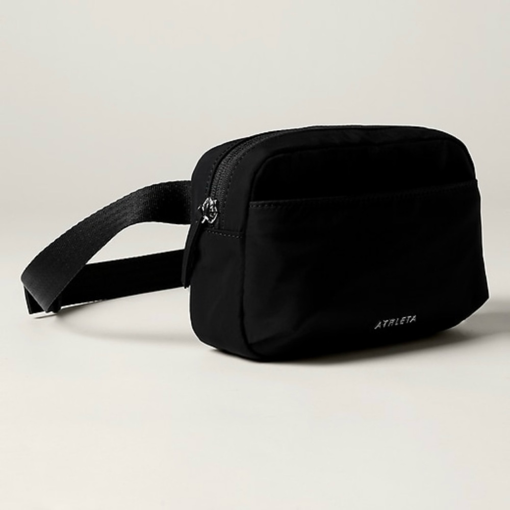 Athleta All About Crossbody Belt Bag